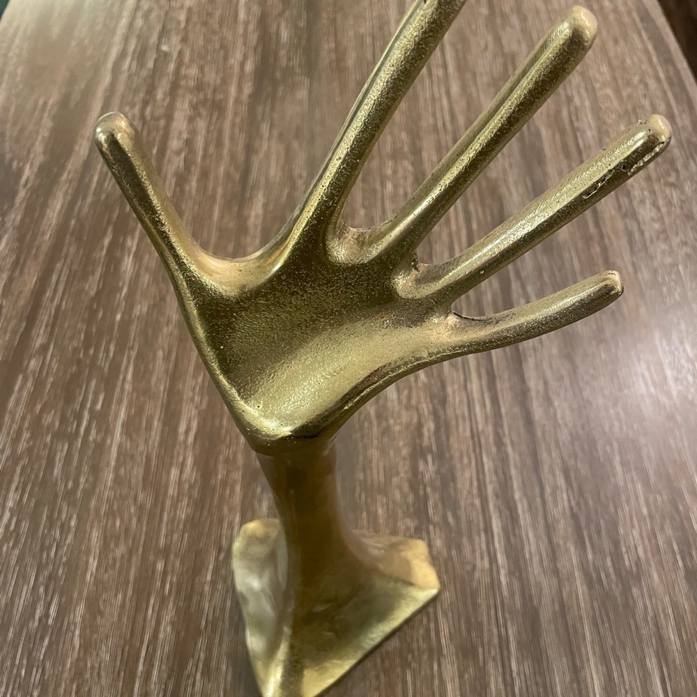 Gold Hand Sculpture/Necklace Organization